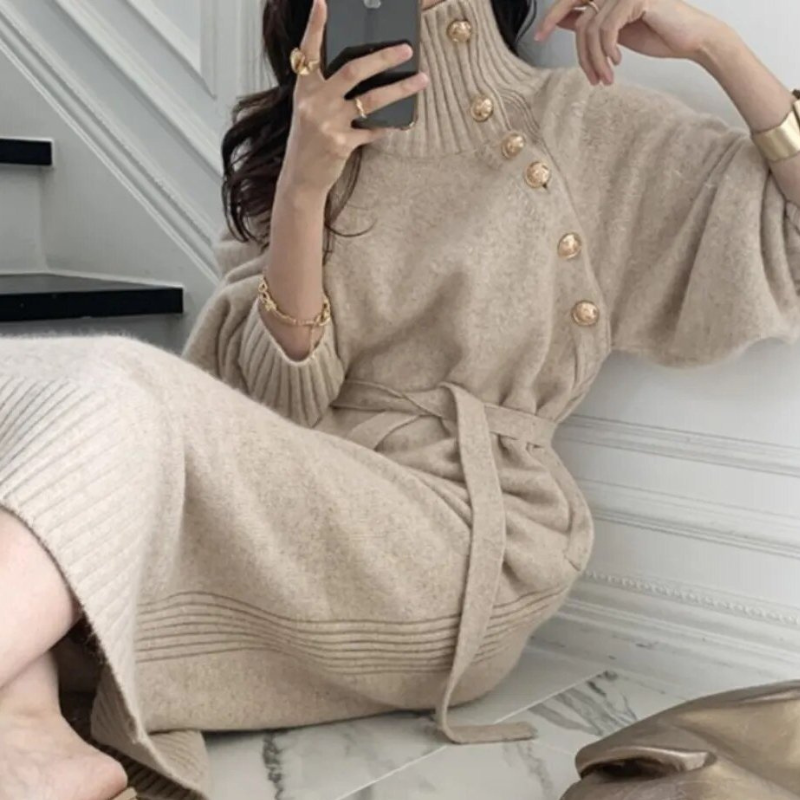 Evelia - Cozy Wrap Dress